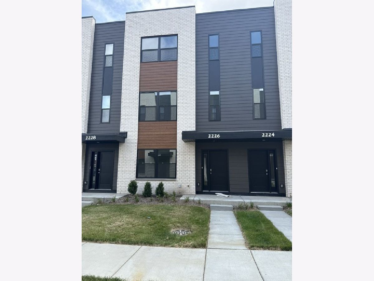  For Rent Schaumburg Illinois, 2226 Lakeshore