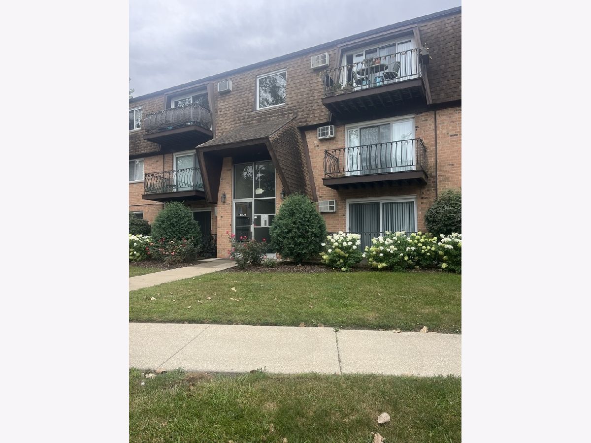  For Rent Alsip Illinois, 4809 Engle