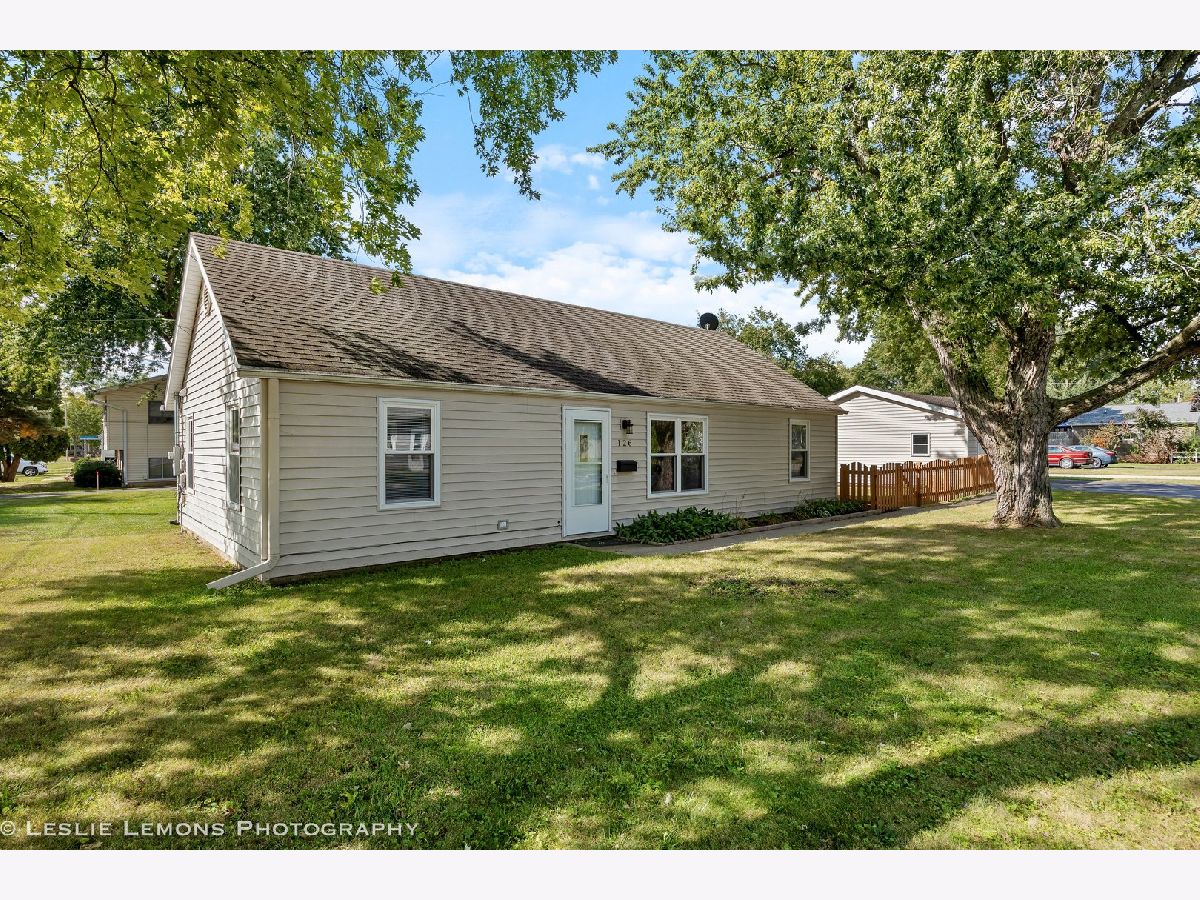  For Sale Sycamore Illinois, 126 Kerr Street