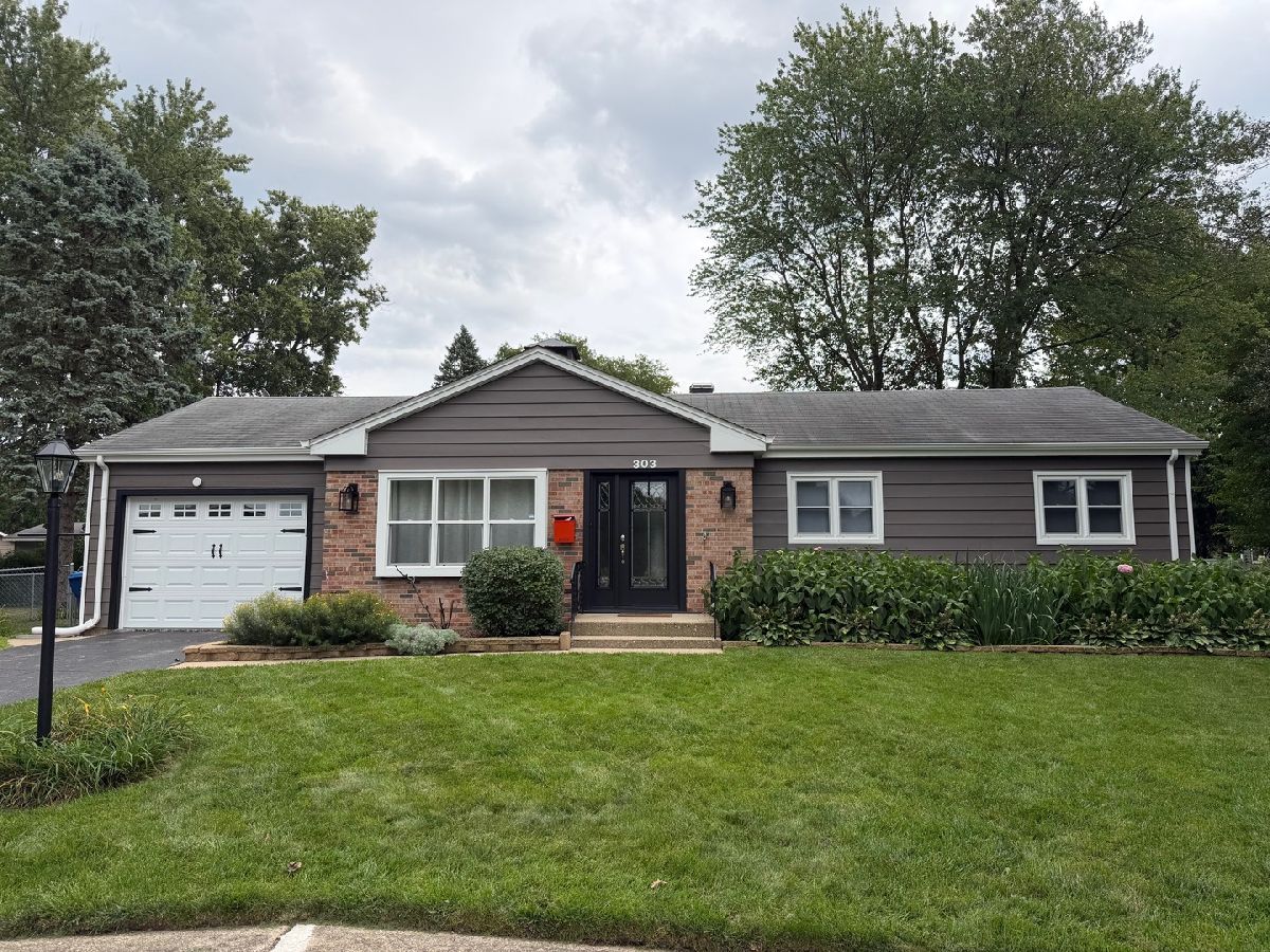  For Rent Crystal Lake Illinois, 303 Lee