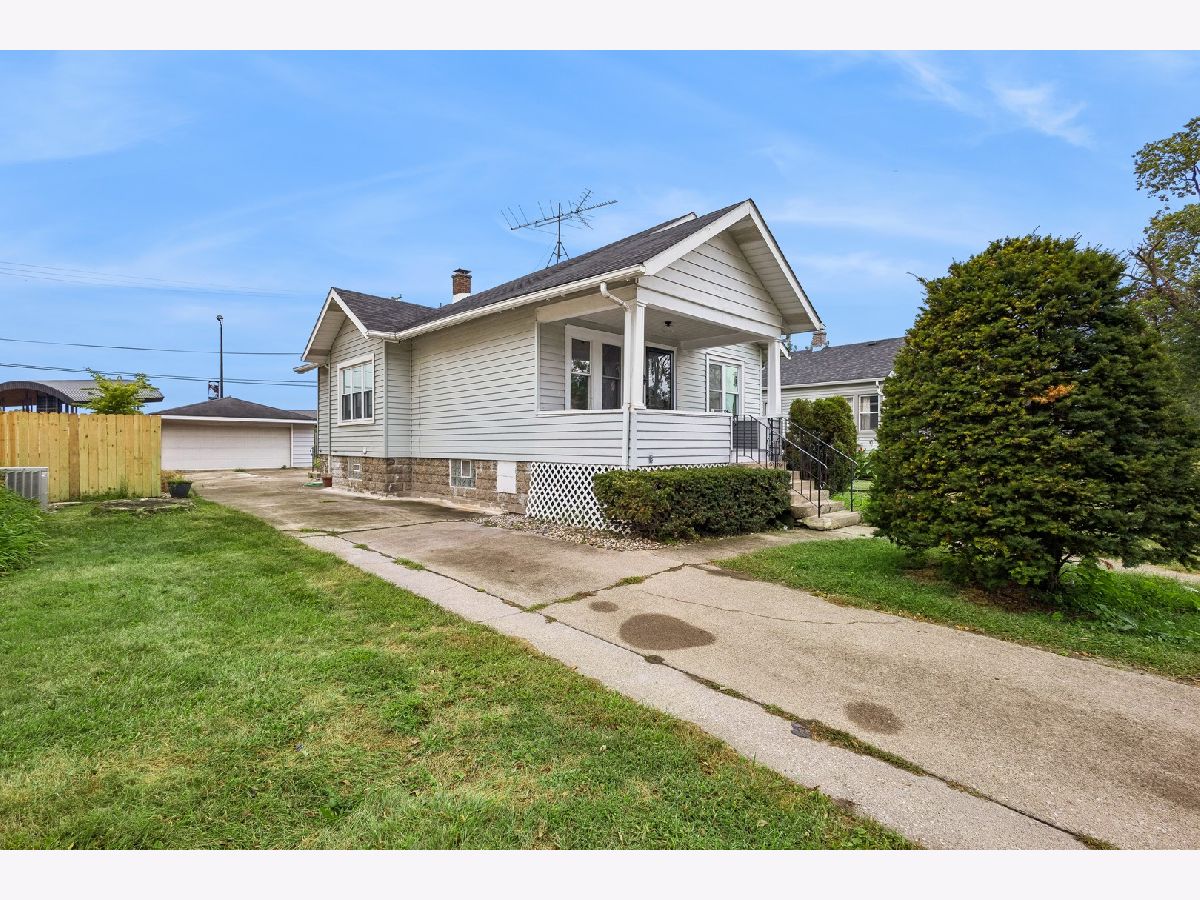  For Sale Lansing Illinois, 3347 Washington Street