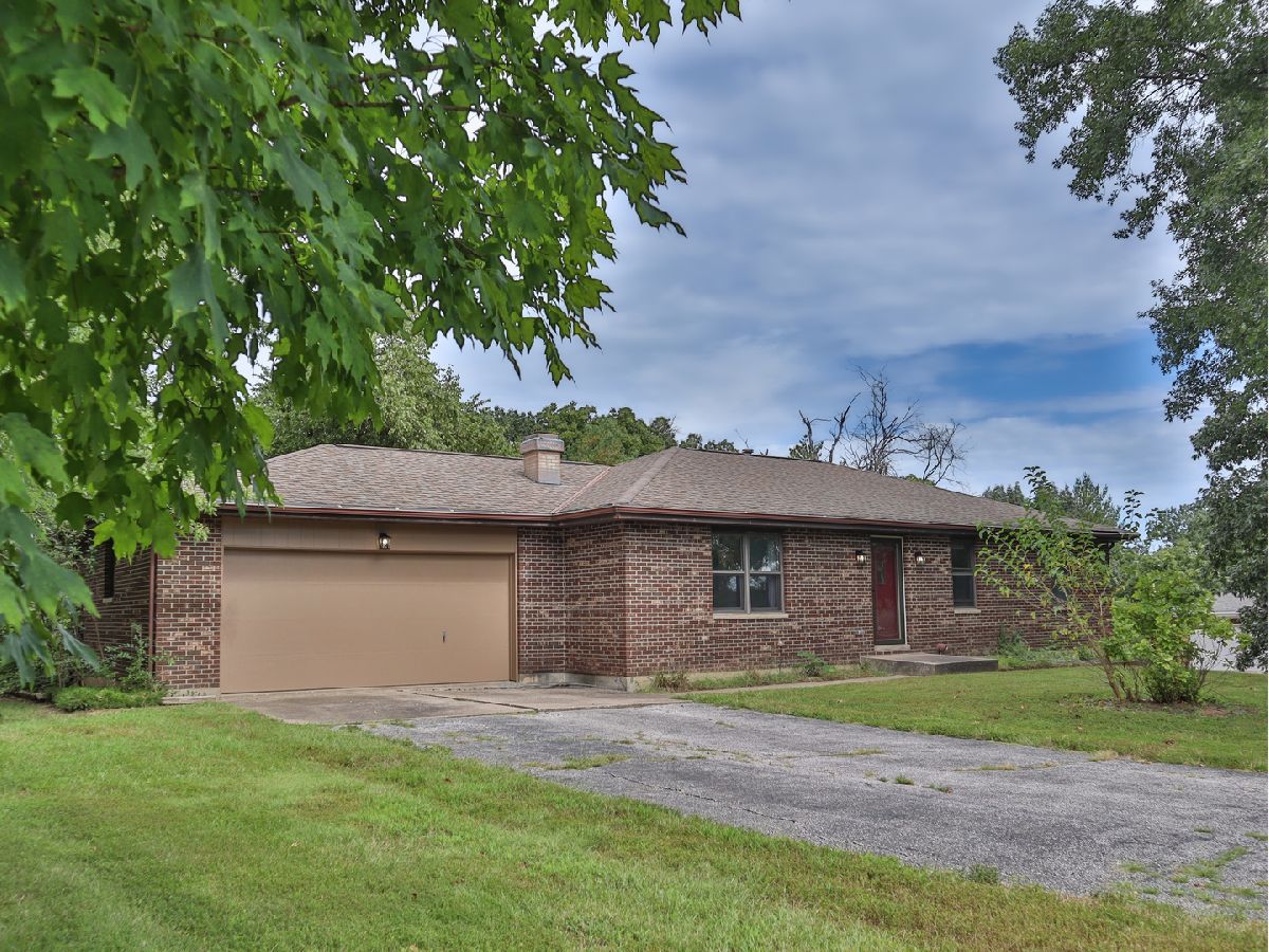  For Sale Quincy Illinois, 6607 Oak Ridge Lane