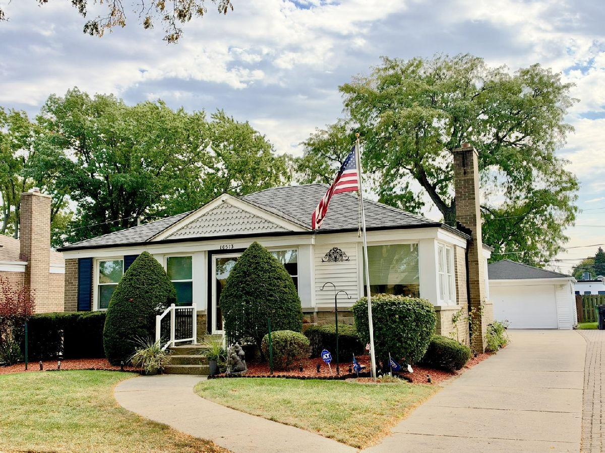  For Sale Westchester Illinois, 10513 Dorchester Street