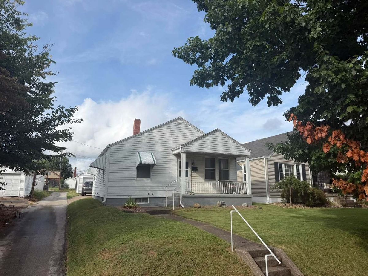  For Sale Quincy Illinois, 1109 Monroe Street