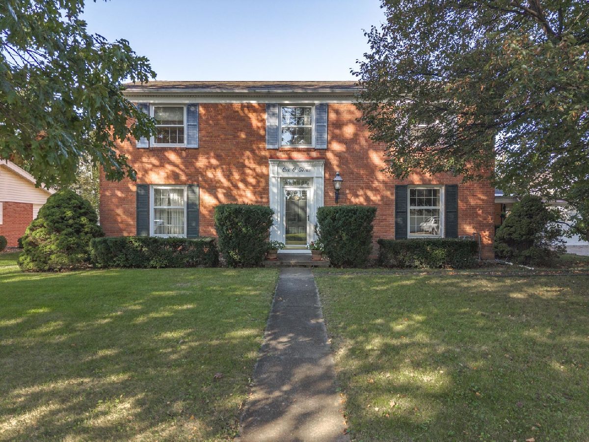 Homes For Sale Eastgate Bloomington Illinois, 103 Ruth Road