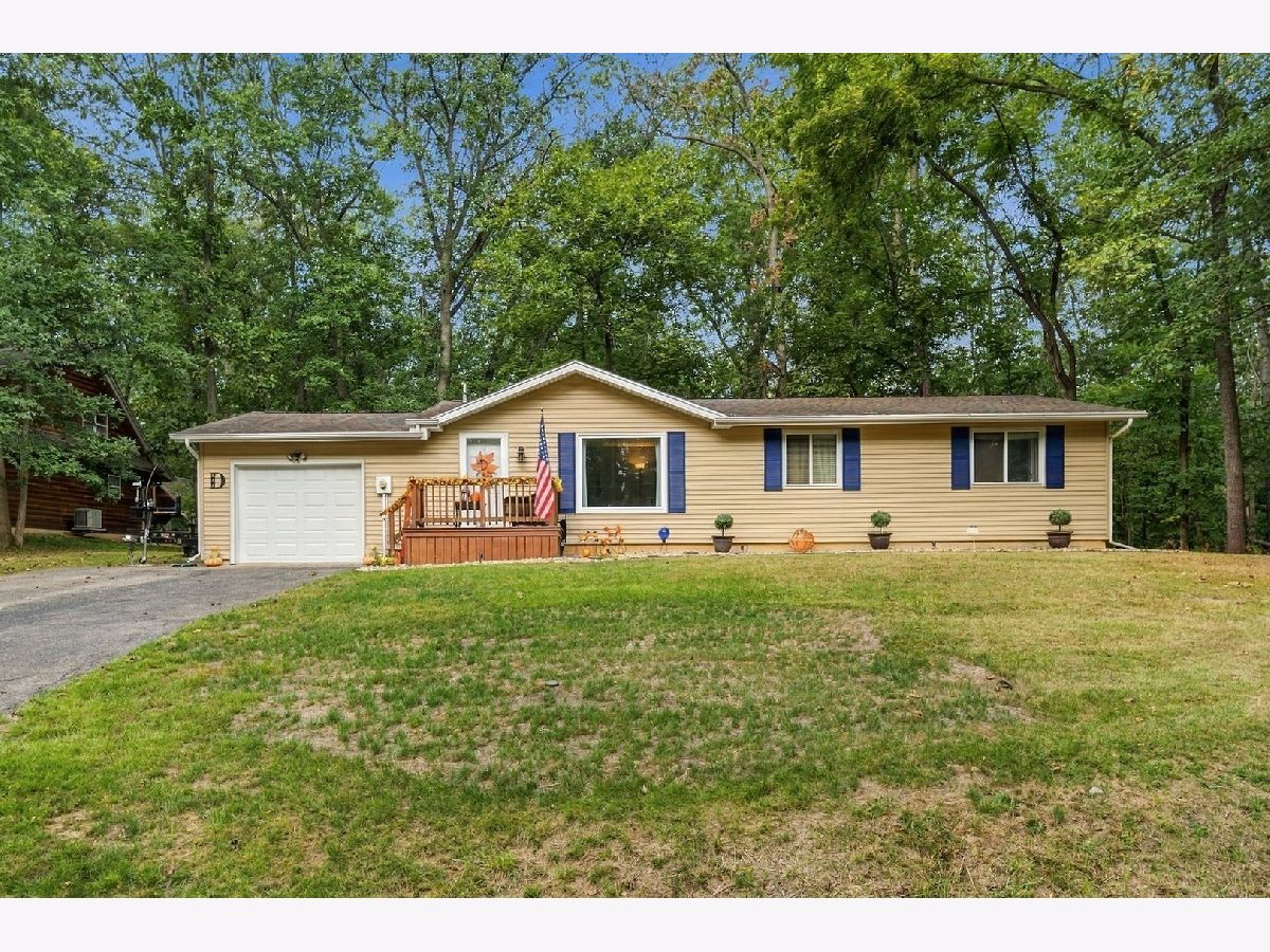Homes For Sale Lake Wildwood Varna Illinois, 888 Fair Haven Drive