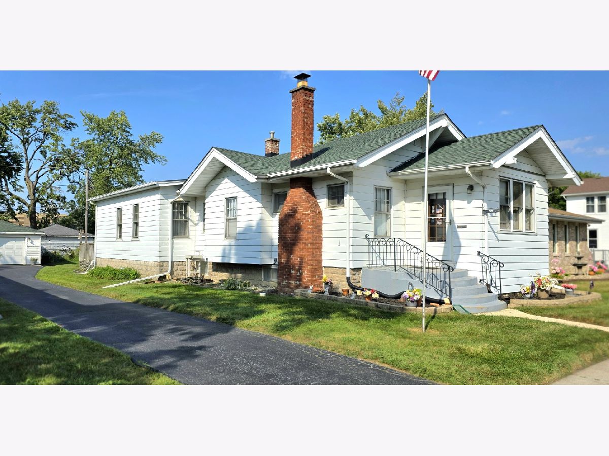  For Sale Lansing Illinois, 3438 Monroe Street