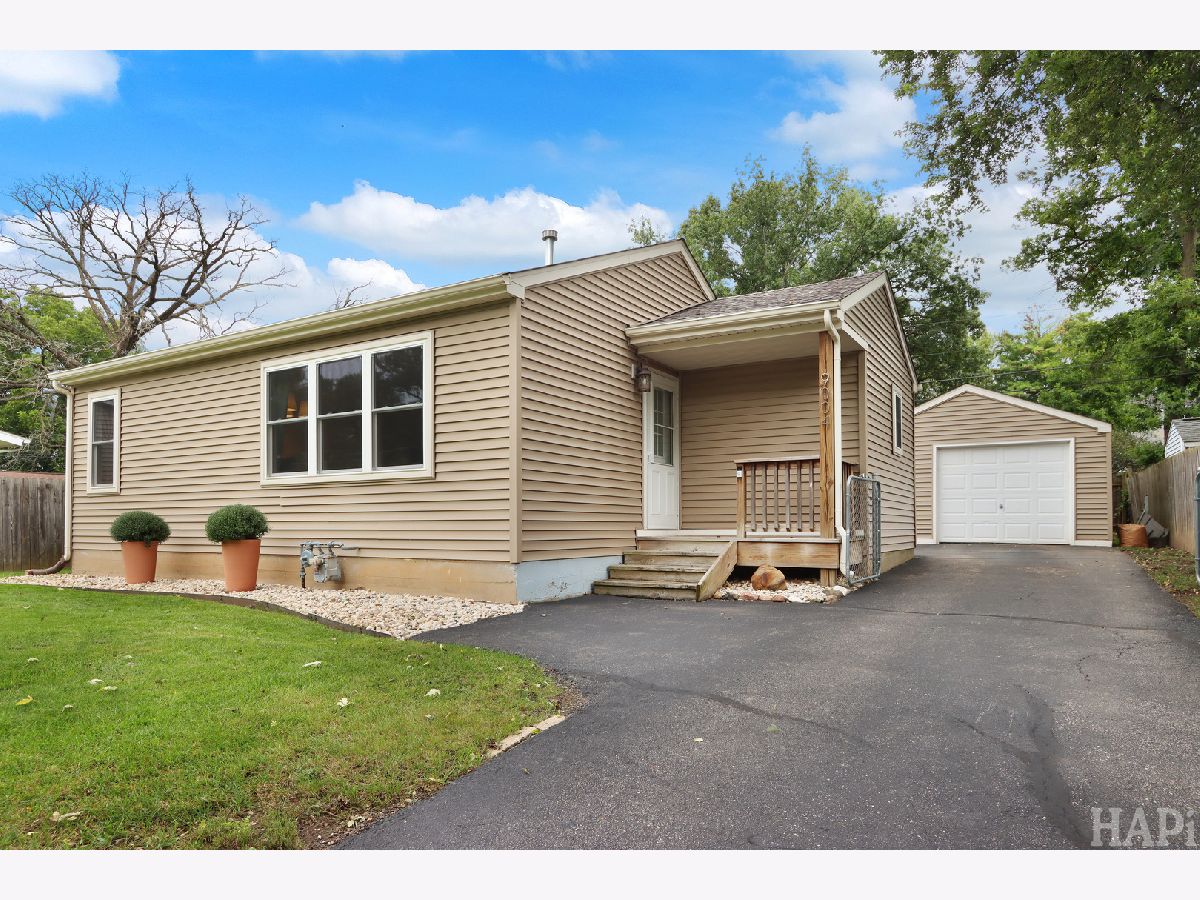  For Sale Wonder Lake Illinois, 9004 Shady Lane