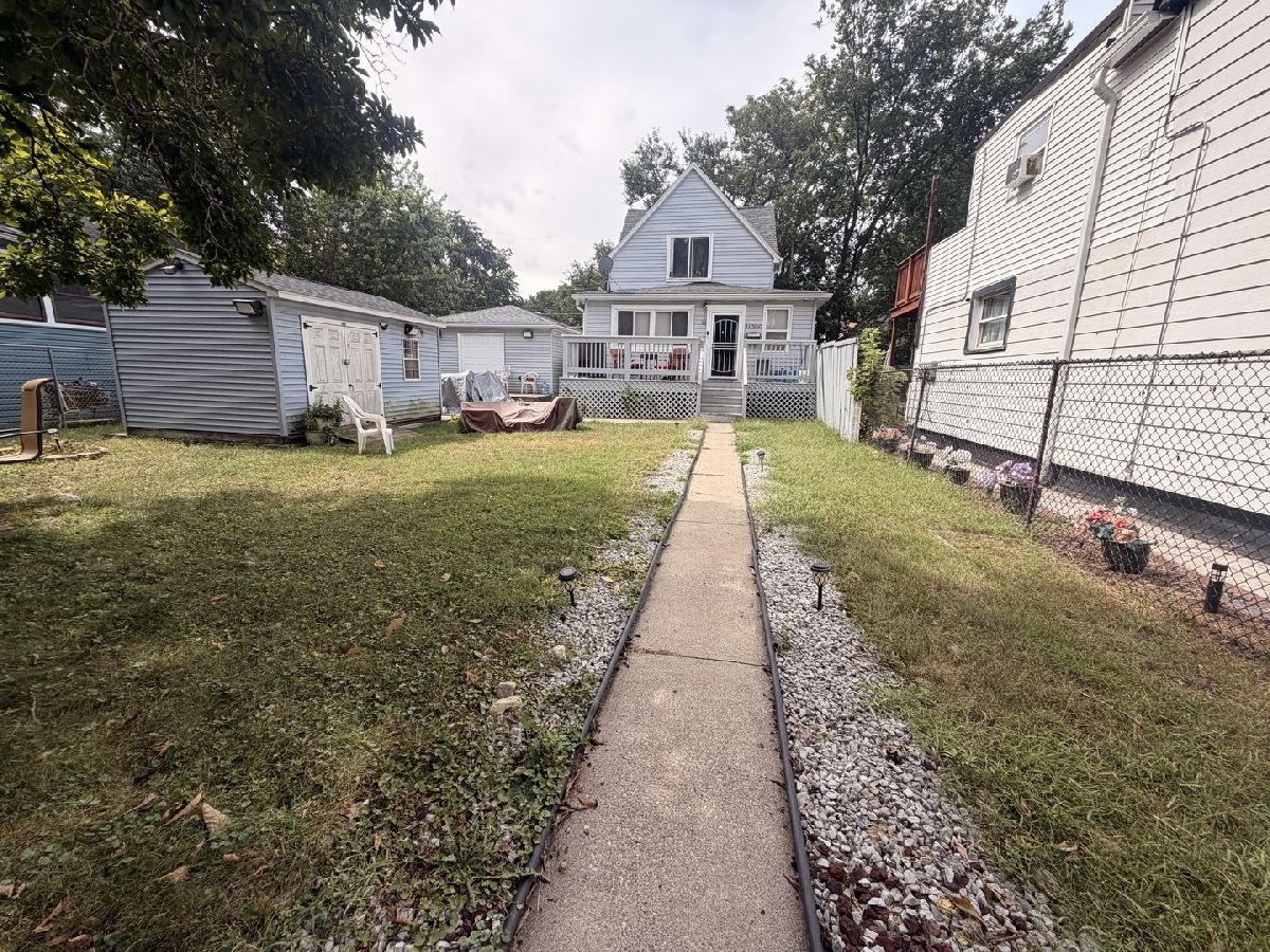  For Sale Chicago Illinois, 11820 Harvard Avenue