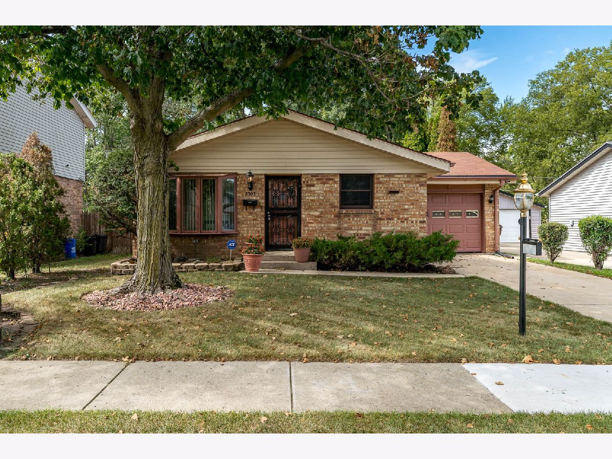  For Sale Rockford Illinois, 2303 Lucille Street