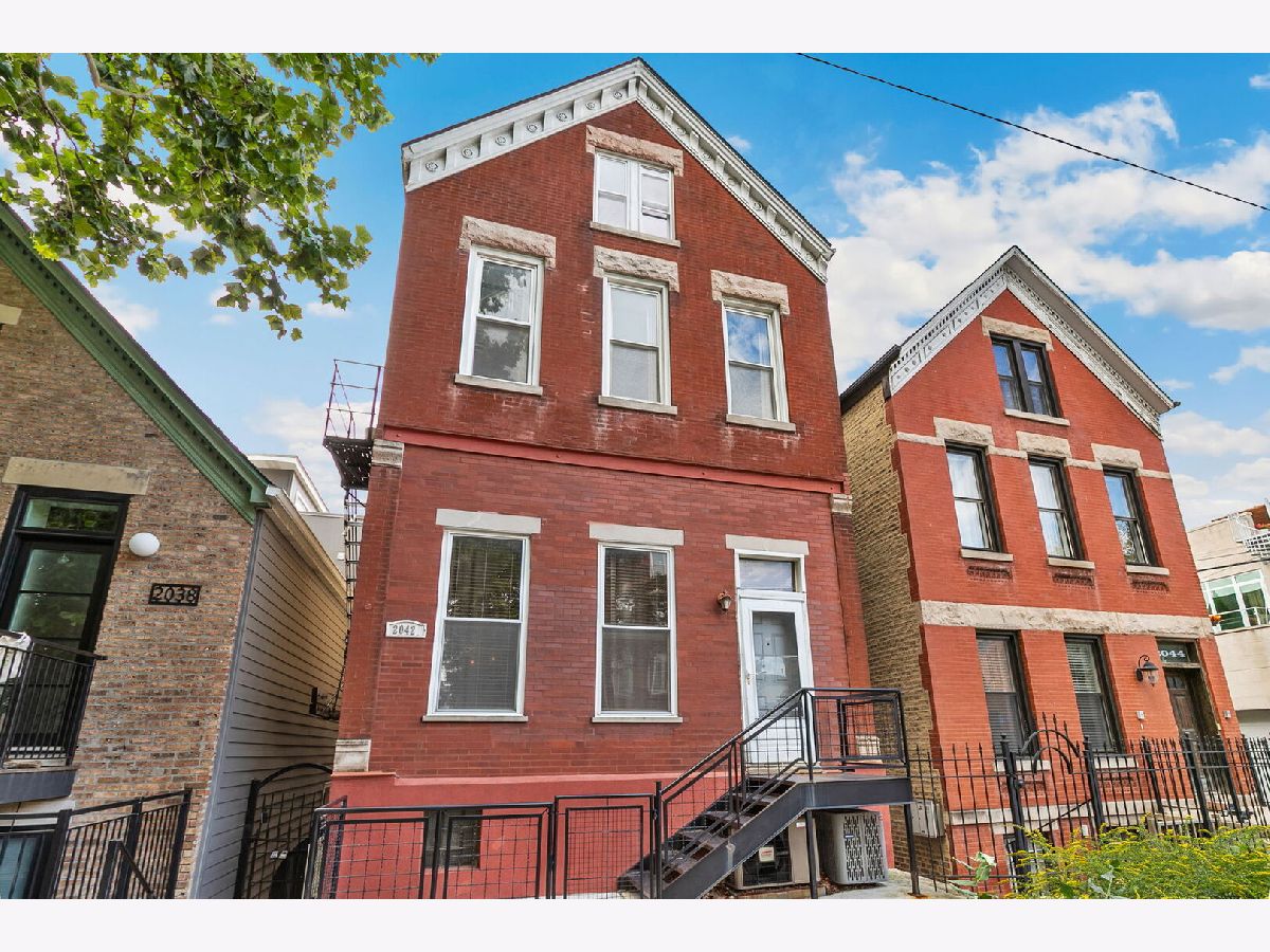 Condos & Townhomes & Homes For Sale Bucktown Chicago Illinois, 2042 Winchester Avenue