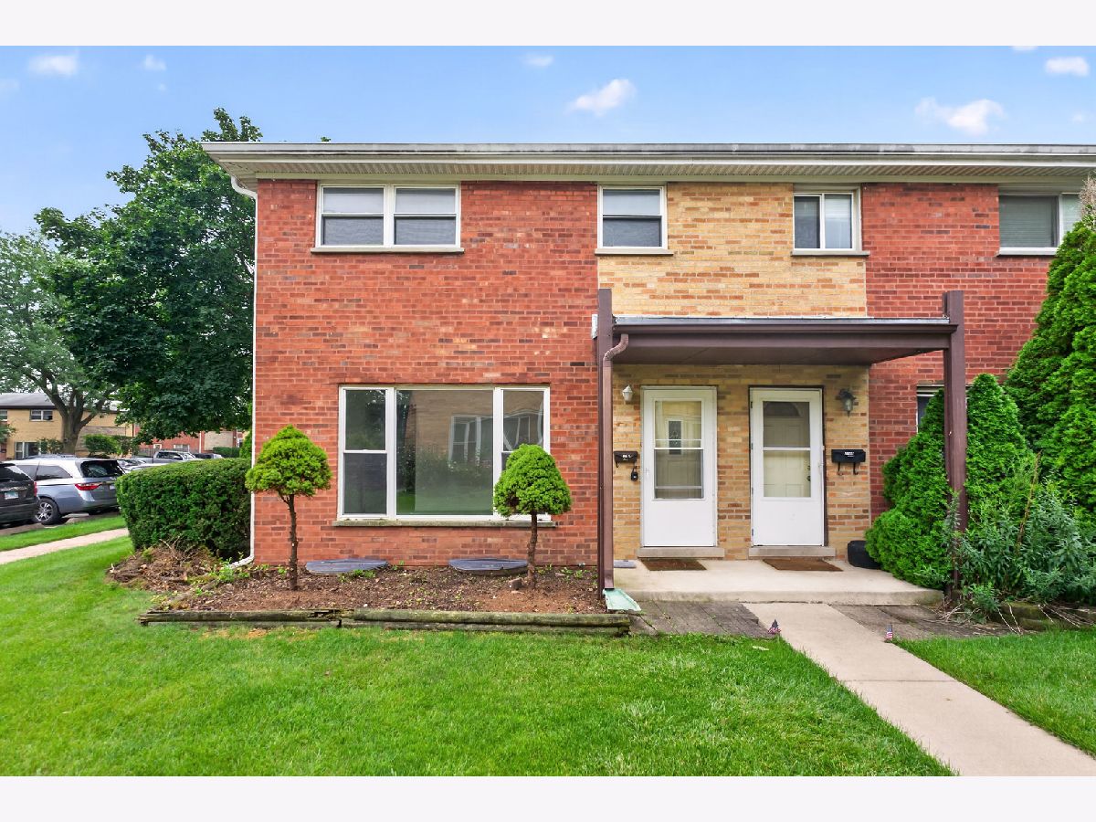  For Rent North Aurora Illinois, 210 Linn
