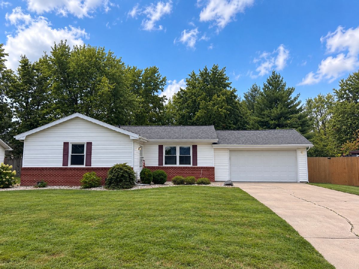  For Sale Salem Illinois, 139 Fielder Drive