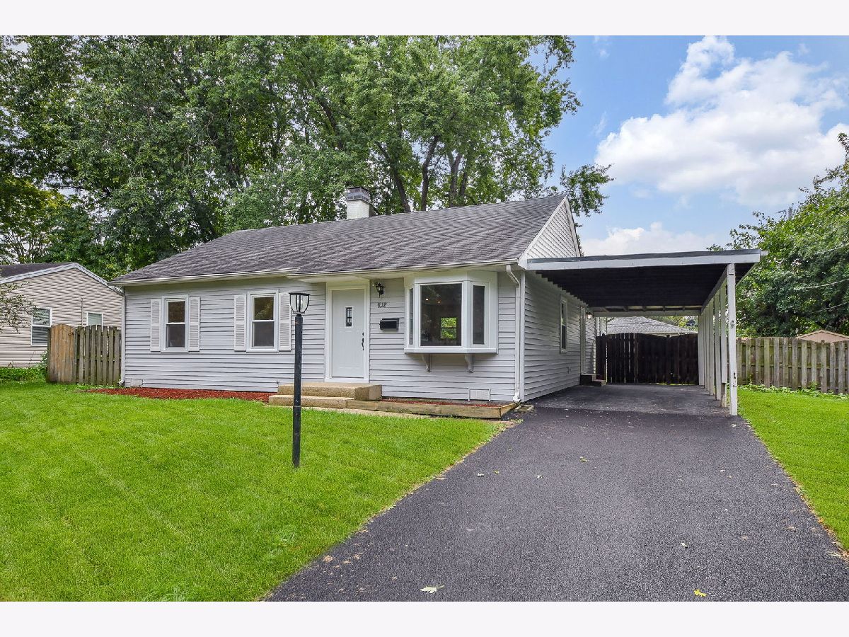  For Rent Geneva Illinois, 828 Valley
