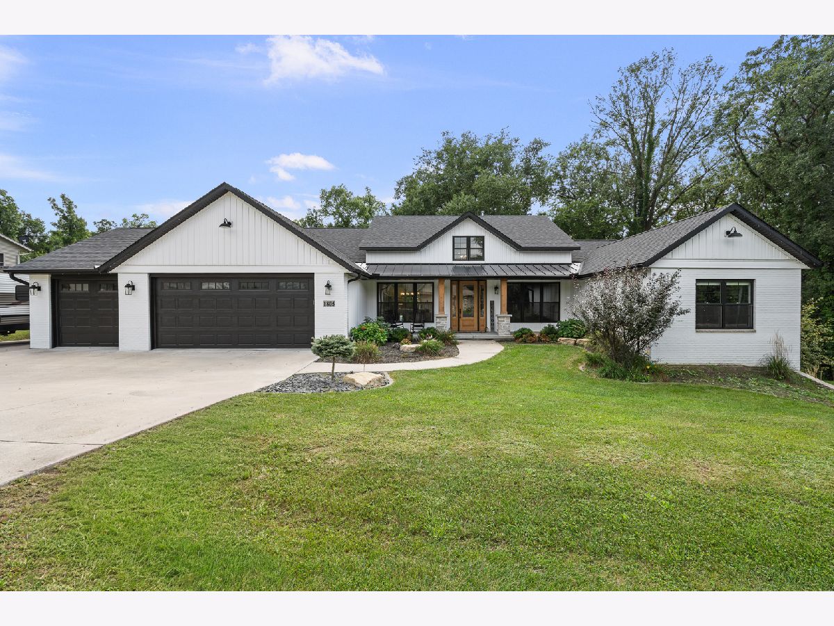  For Sale Port Byron Illinois, 1805 Ridgefield Drive