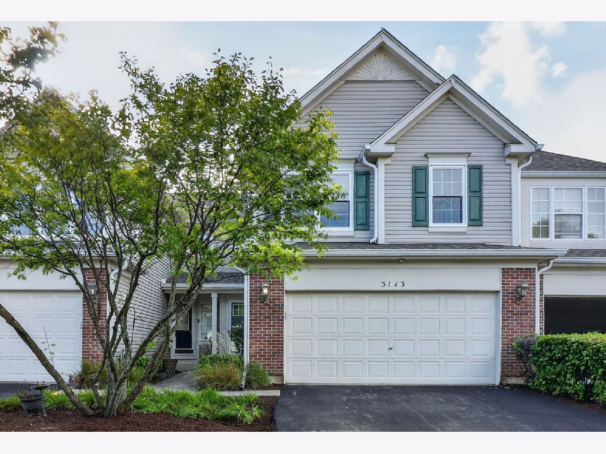 Townhomes For Sale Signature Club Naperville Illinois, 3113 Reflection Drive