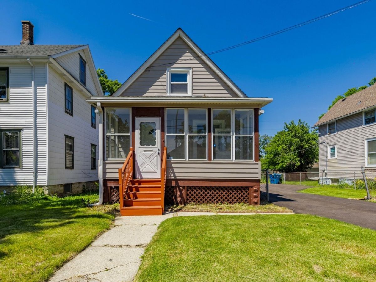  For Sale Chicago Heights Illinois, 75 23rd Street