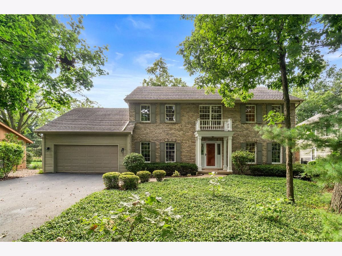Homes For Sale Surrey Woods St Charles Illinois, 501 Pin Oak Court