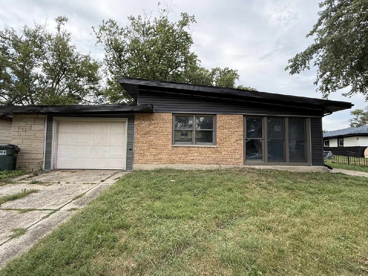  For Sale Park Forest Illinois, 320 Sioux Street