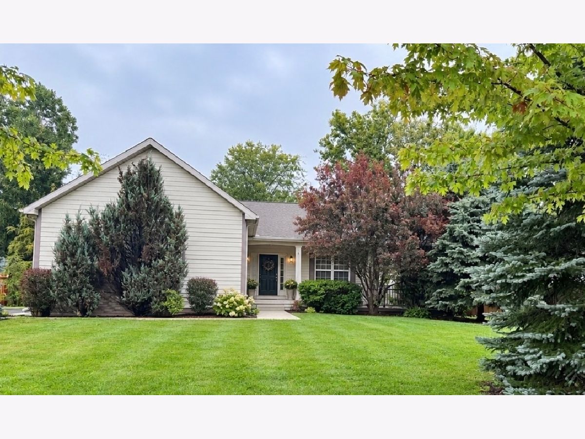  For Sale Winthrop Harbor Illinois, 3748 Creekside Court