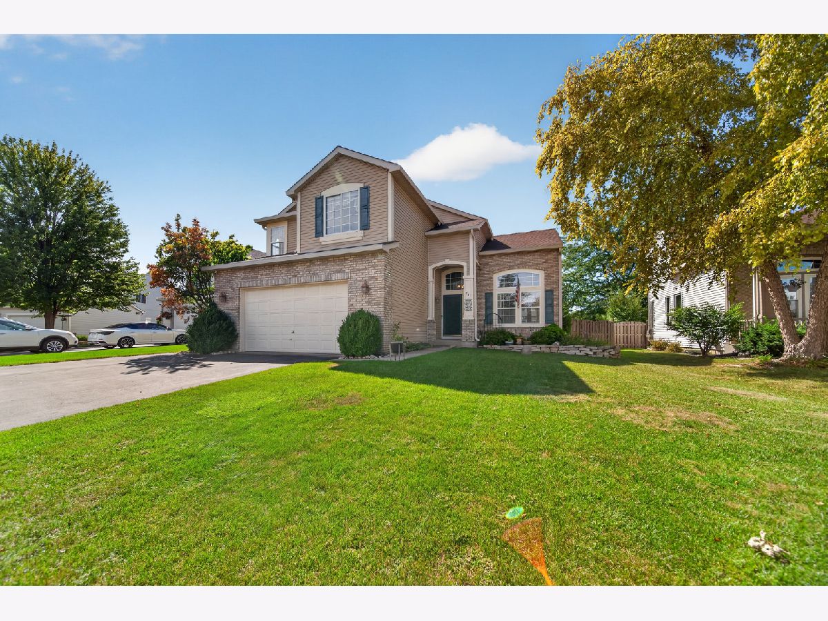  Sold Lake In The Hills Illinois, 251 Winslow