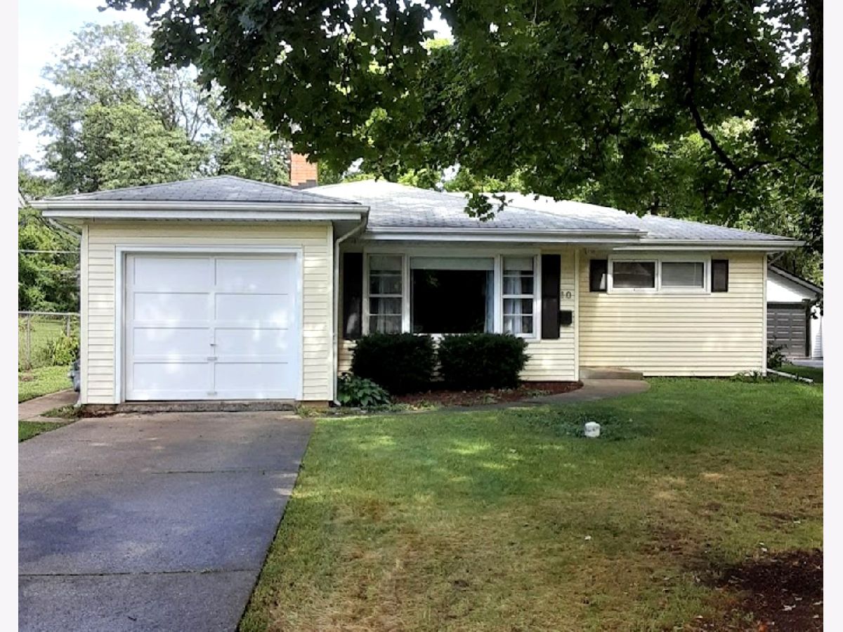  For Sale Downers Grove Illinois, 10 4th Street
