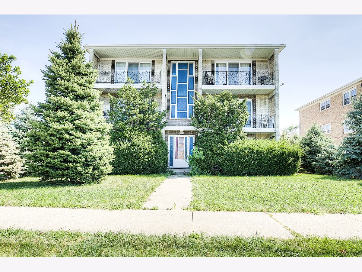  For Rent Bridgeview Illinois, 8125 Roberts