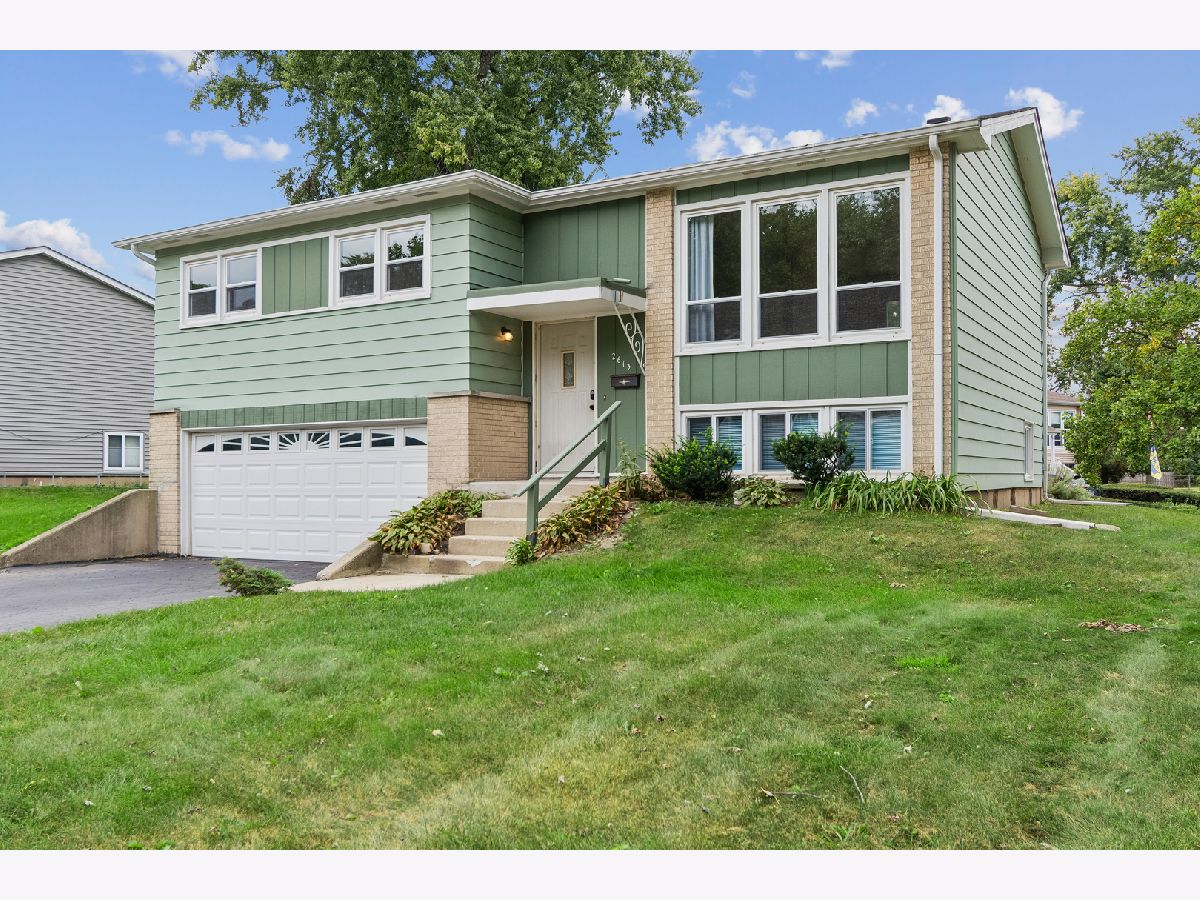  Sold Woodridge Illinois, 2613 Willow