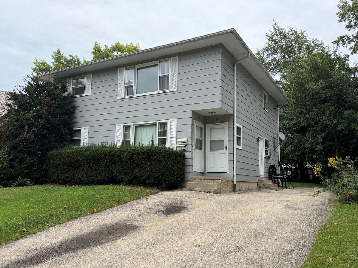  For Rent Waukegan Illinois, 2513 Western