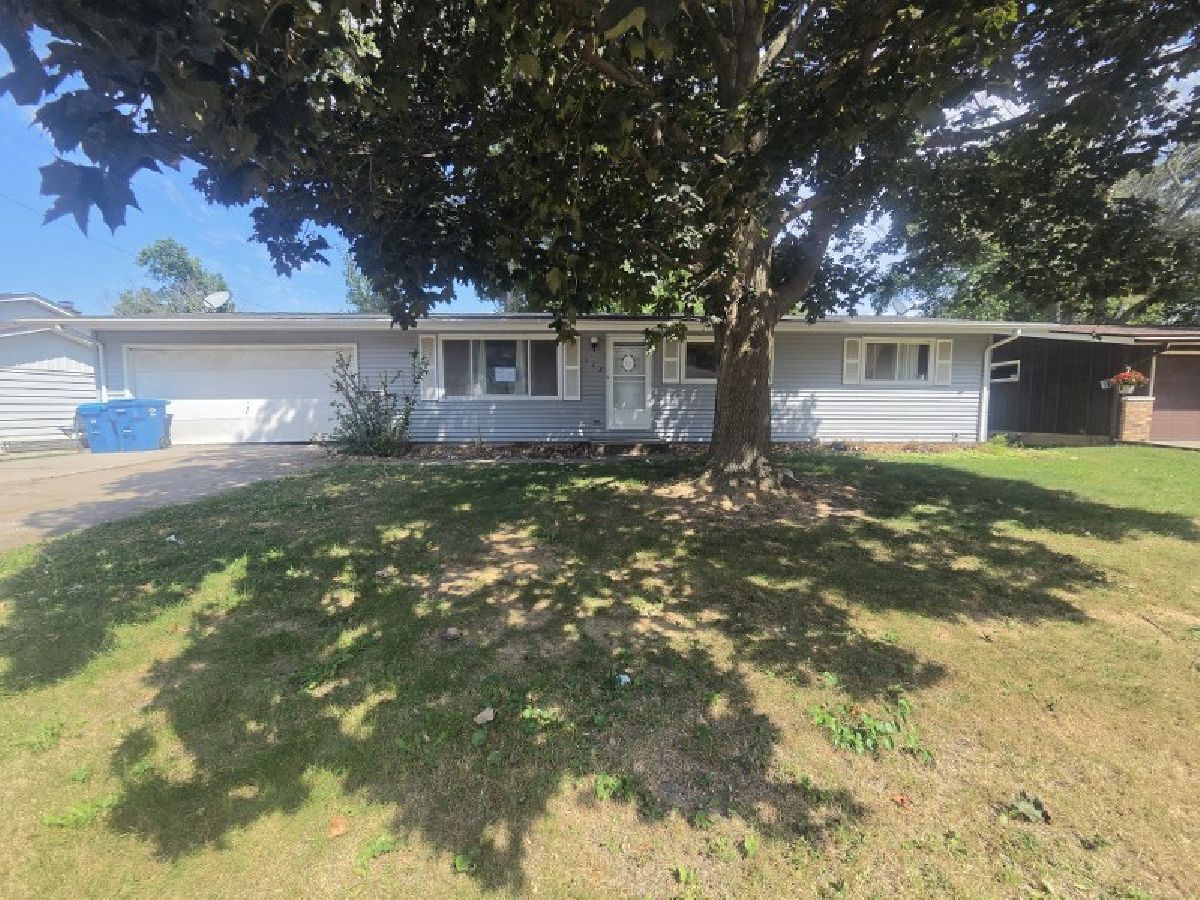  For Sale East Moline Illinois, 433 25th Avenue