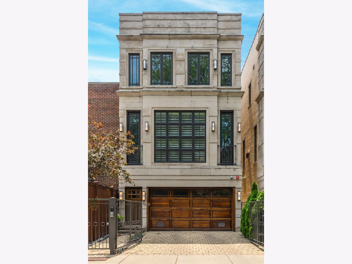 For Sale Chicago Illinois, 707 Gordon Terrace