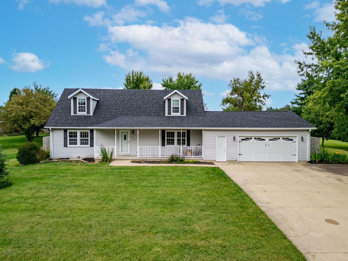  Sold Dixon Illinois, 740 Timber Creek