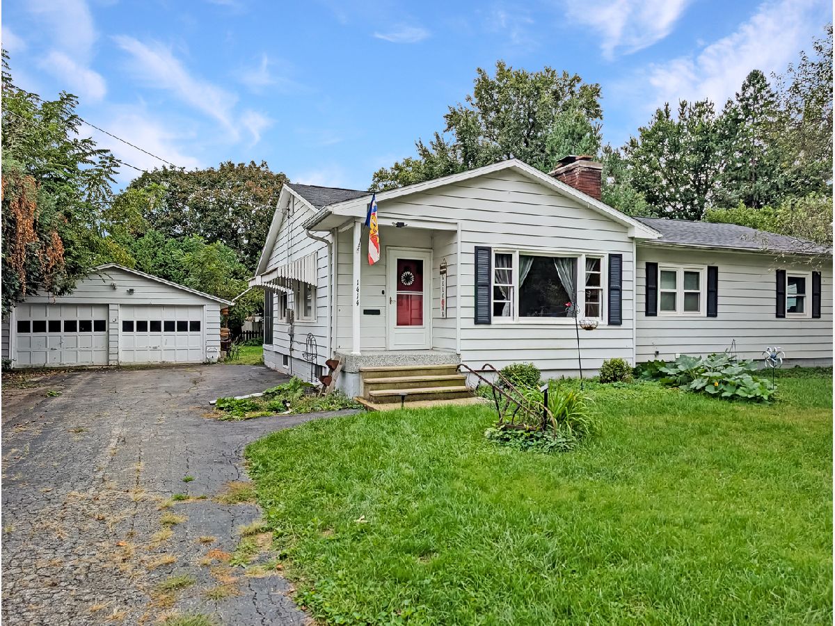  Sold Dixon Illinois, 1414 Nan