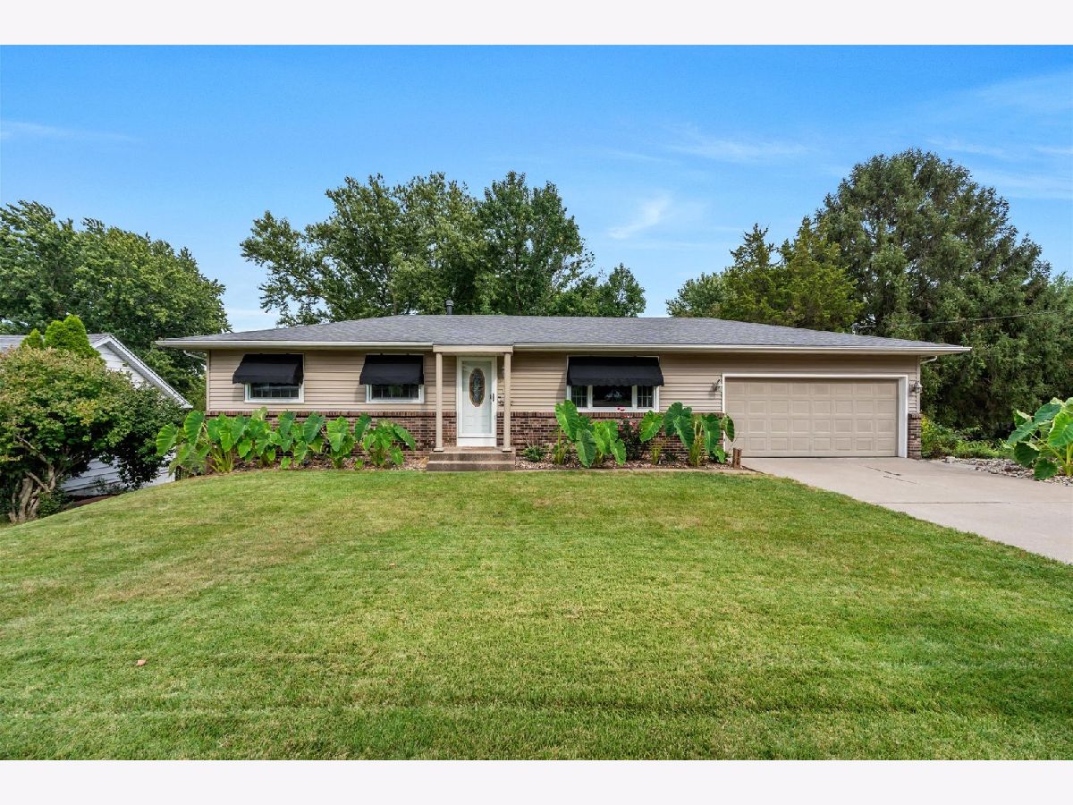  For Sale East Moline Illinois, 2326 14th Street