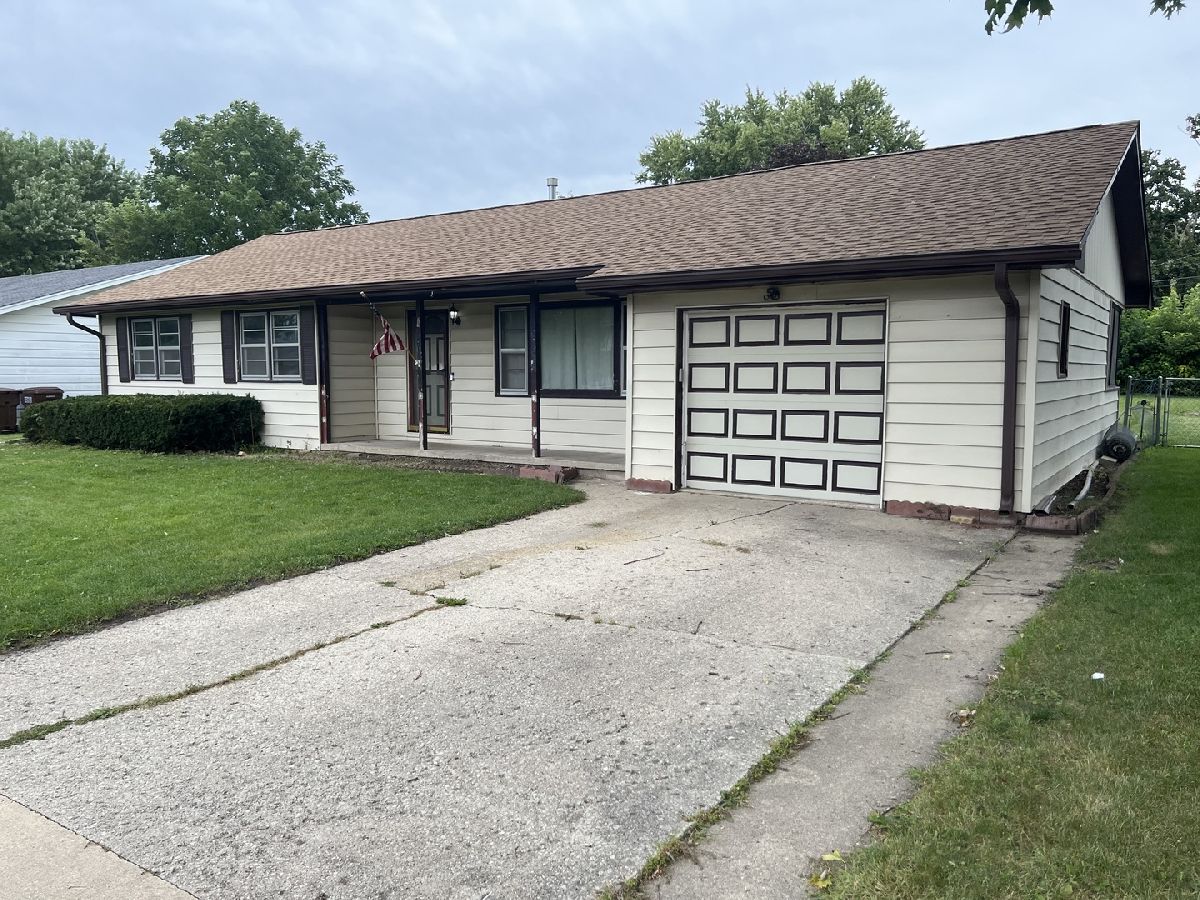  For Sale Rochelle Illinois, 355 Irene Avenue