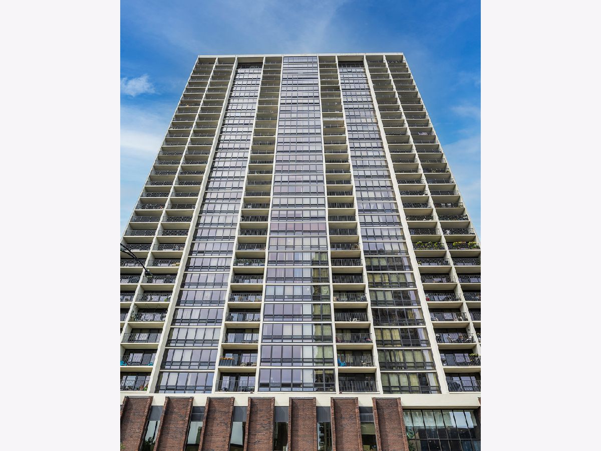  For Sale Chicago Illinois, 1636 Wells Street