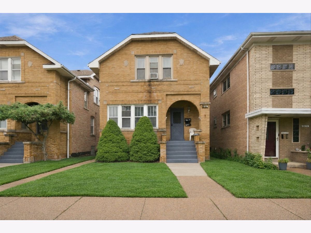  For Sale Berwyn Illinois, 3717 Ridgeland Avenue