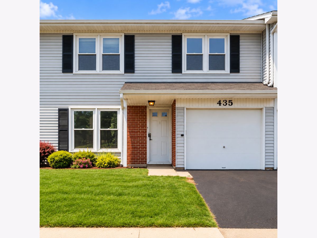  For Sale Bolingbrook Illinois, 435 Wright Court
