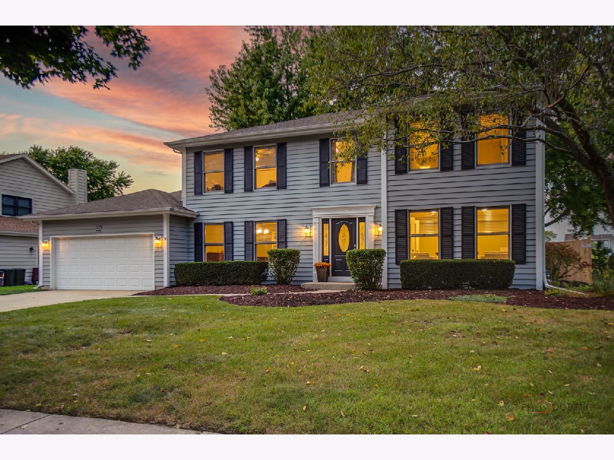Homes For Sale Cedar Glen Libertyville Illinois, 176 Adler Drive