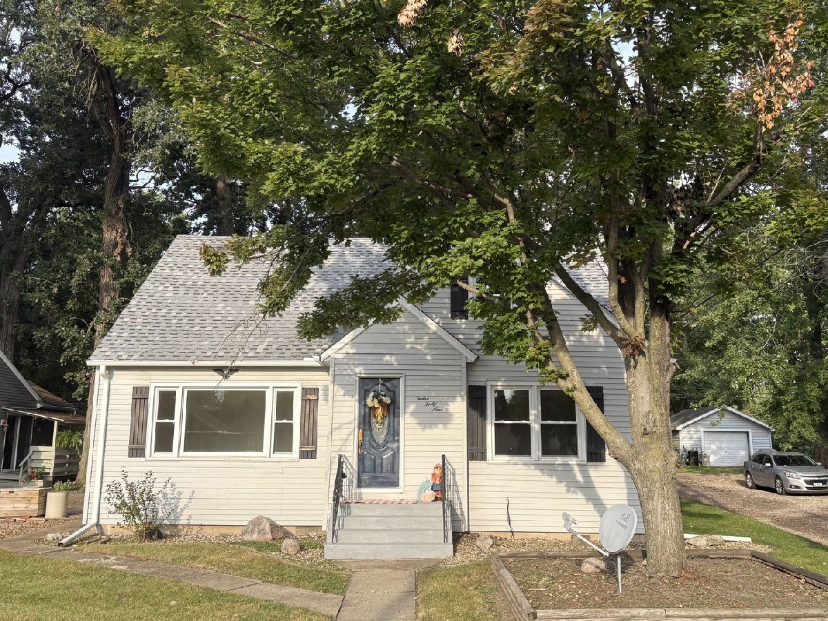 For Sale Lasalle Illinois, 1249 Creve Coeur Street