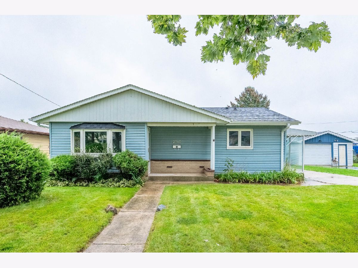  For Sale Waukegan Illinois, 2517 Elmwood Avenue