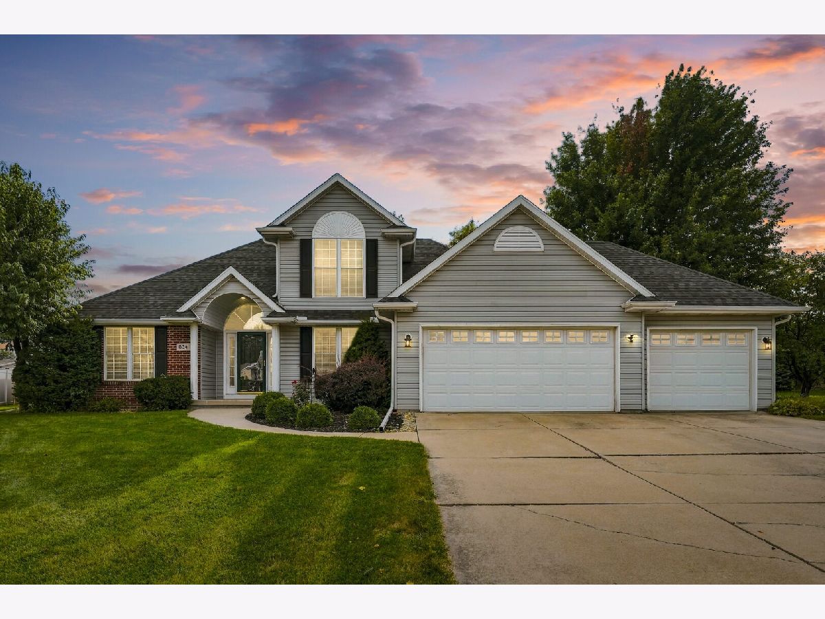  For Sale Geneseo Illinois, 834 Stone Church Lane