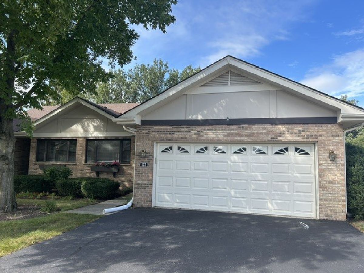  For Sale Bloomingdale Illinois, 127 Villa Way