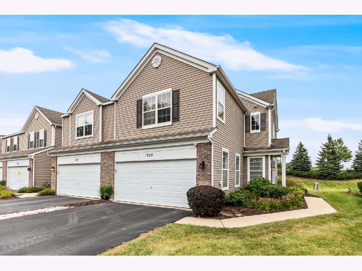  For Sale Plainfield Illinois, 1220 Courtland Circle
