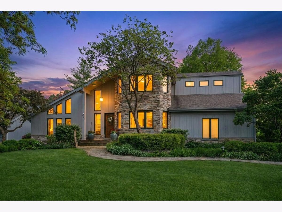  For Sale Burr Ridge Illinois, 500 Parkview Place
