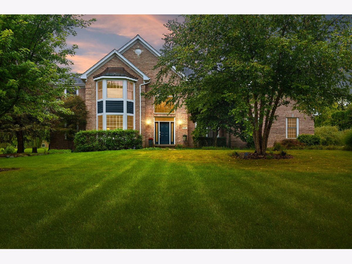  For Sale Cary Illinois, 8207 Red Bark Lane