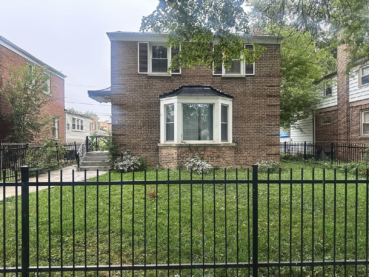  For Sale Chicago Illinois, 9939 Paxton Avenue