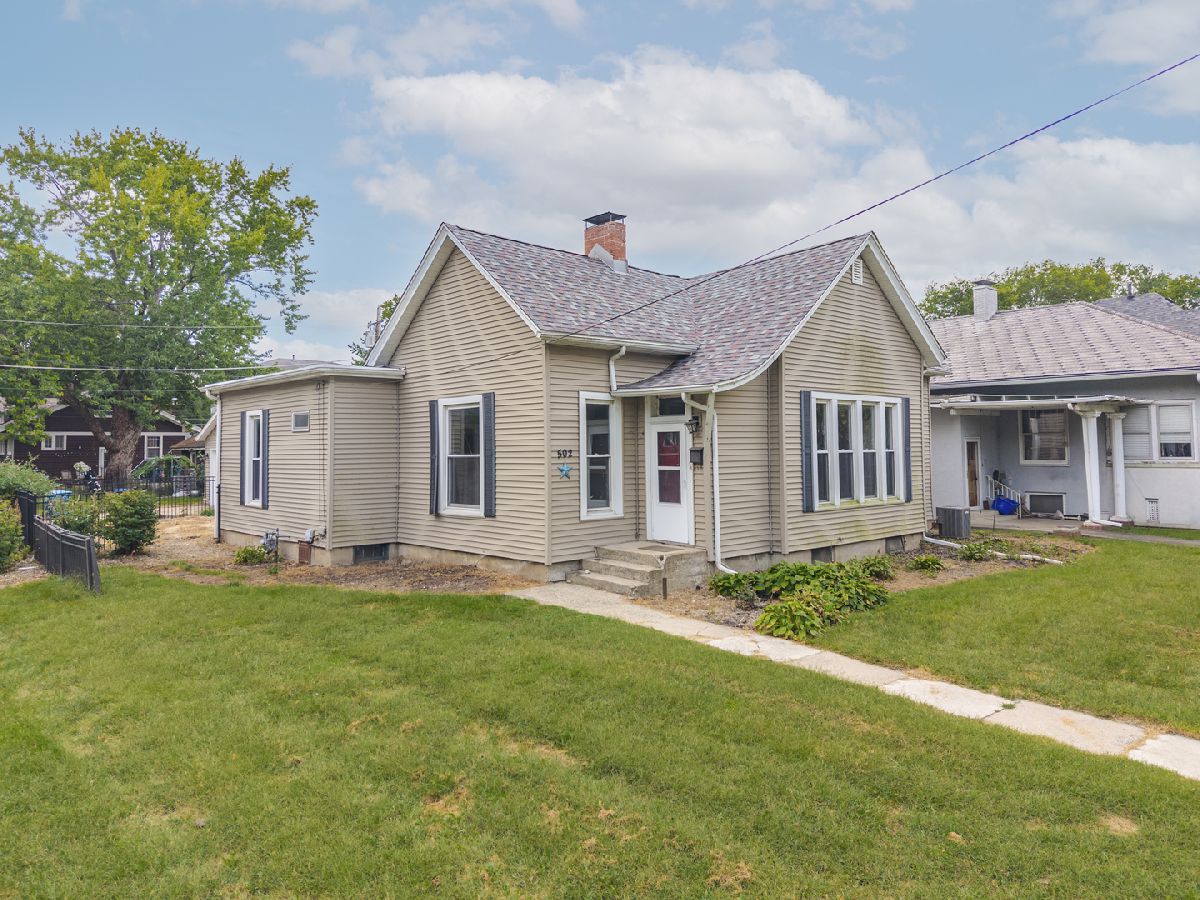  For Sale Pontiac Illinois, 502 Grove Street