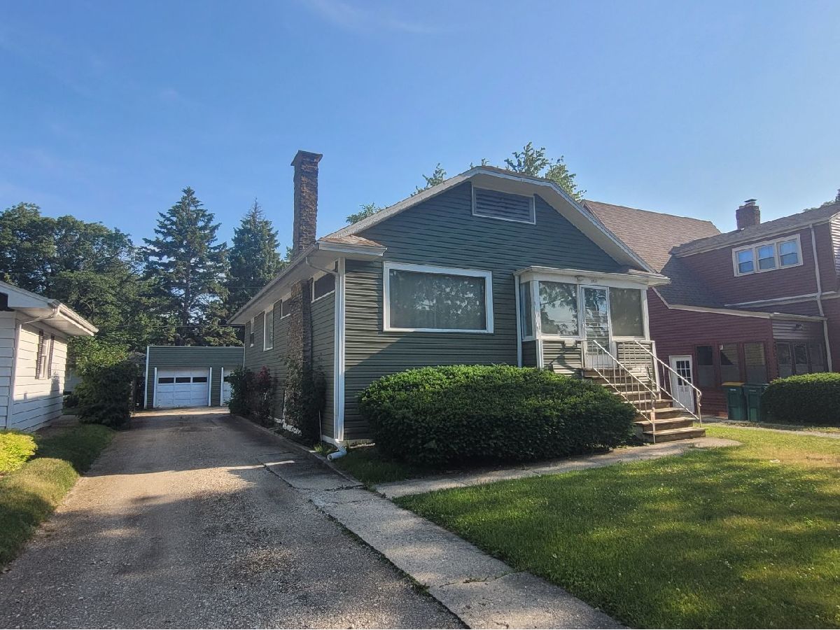 Homes For Sale Briargate Joliet Illinois, 1216 Kenmore Avenue