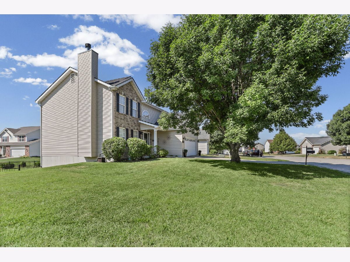  For Sale Fairview Heights Illinois, 812 Terra Springs Way Drive